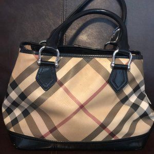 Burberry Purse
